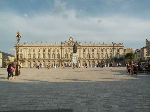  vue d'ensemble de l'Hôtel de Ville, lumière du soir